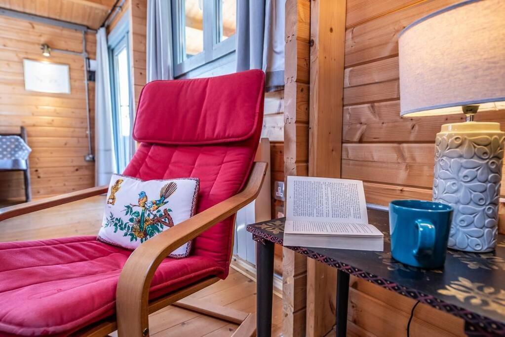 The Cabin, Parham Woodbridge Eksteriør bilde