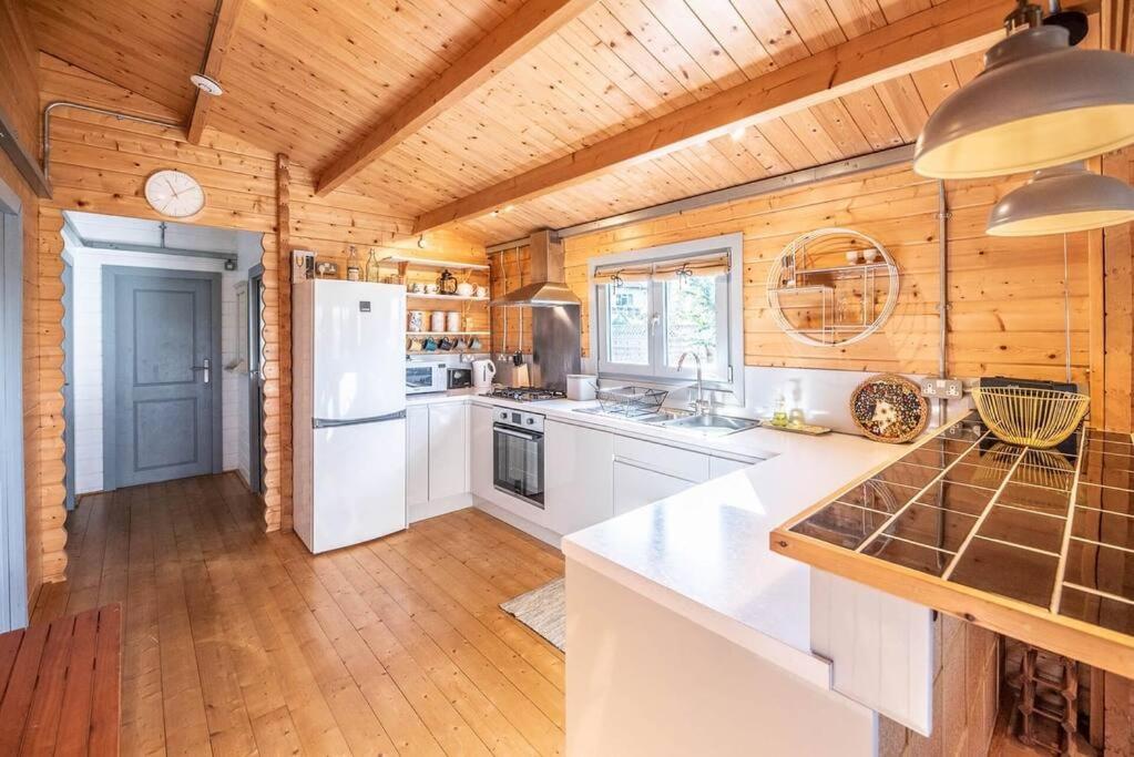 The Cabin, Parham Woodbridge Eksteriør bilde